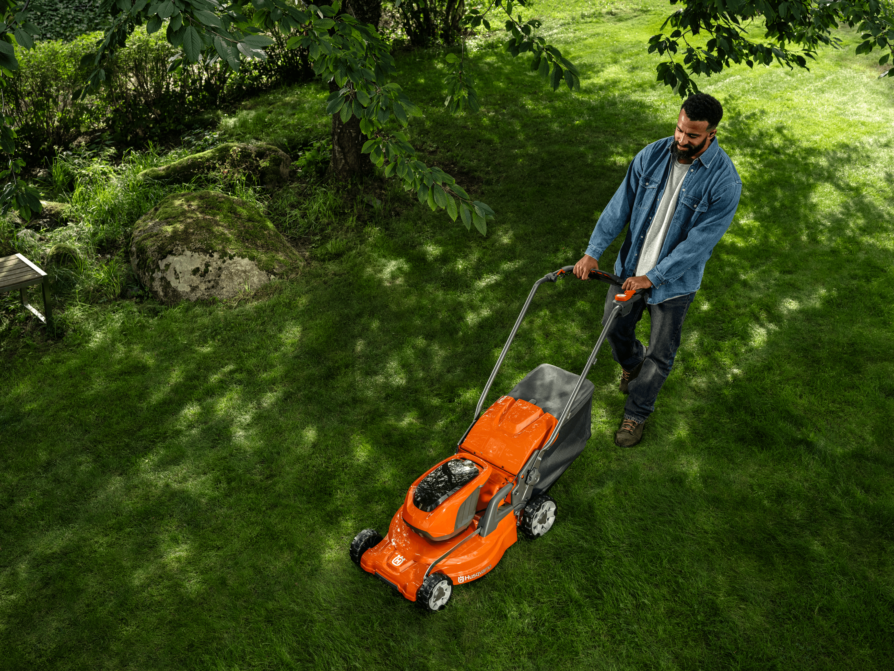 LC 347iVX - Skin Only image 8